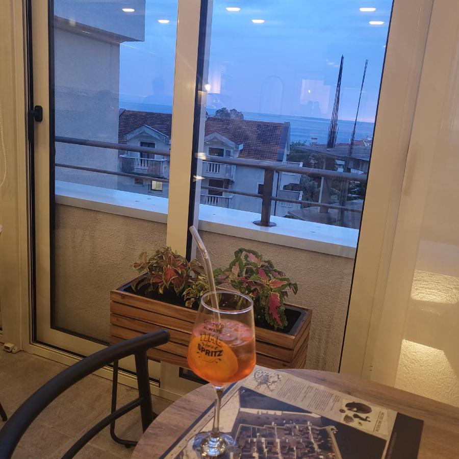 Apartmani Marina Kopitovic Petrovac na moru Exterior foto
